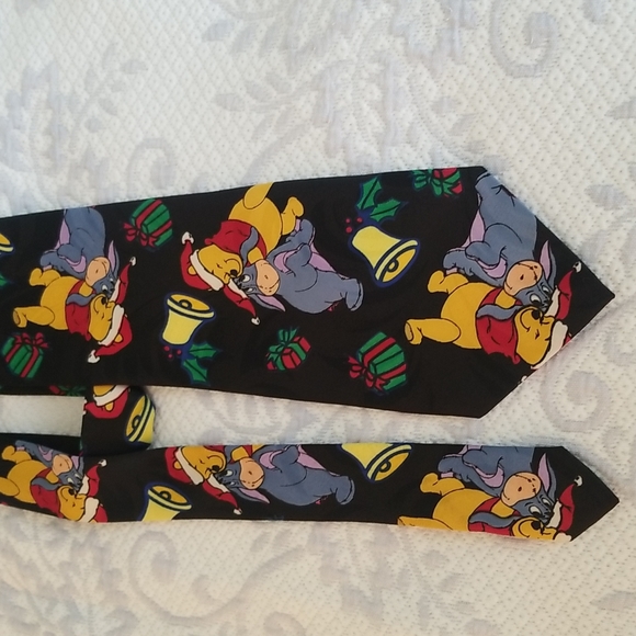 WINNIE THE POOH  CHRISTMAS TIE WITH POOH AND EGOR . - Picture 2 of 7